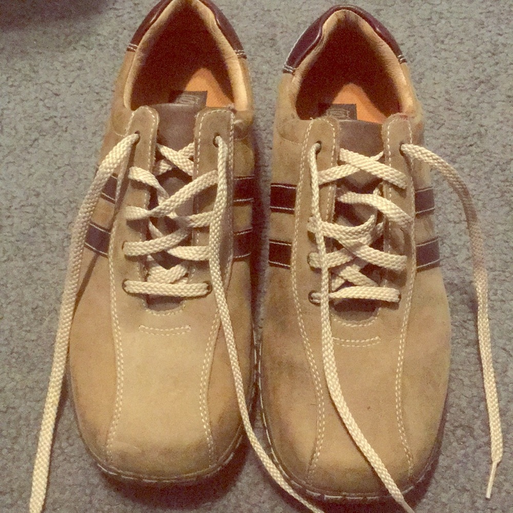 Skechers casual shoes size 9 men’s